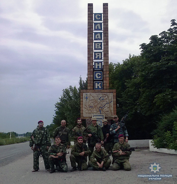 Первая серьезная потеря РФ. Как украинский полицейский уни..., фото-3 Первая серьезная потеря РФ. Как украинский полицейский уничтожил российский танк, - ФОТО, фото-3