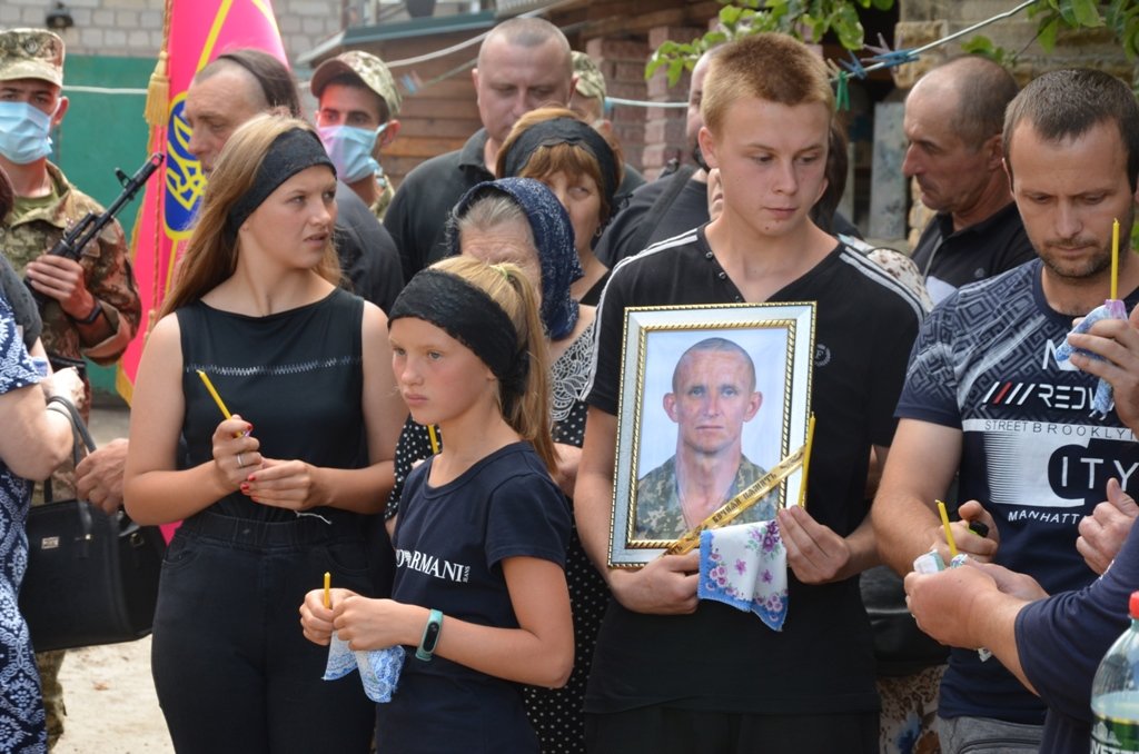 Почему он "не герой"? Ярослав Журавель трое суток умирал в..., фото-4 Почему он "не герой"? Ярослав Журавель трое суток умирал в серой зоне, - ФОТО, фото-4