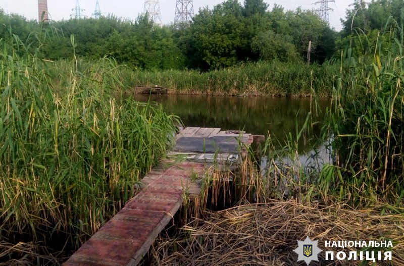 Дотронулся до провода. В Мариуполе погиб 17-летний  парень, - ФОТО