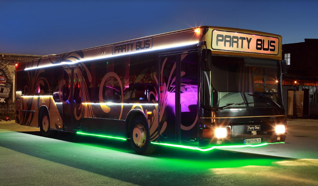 Закажите у нас автобус-дискотеку PARTY BUS на колесах и Вы..., фото-1 Закажите у нас автобус-дискотеку PARTY BUS на колесах и Вы гарантированно незабываемо проведете время!, фото-1