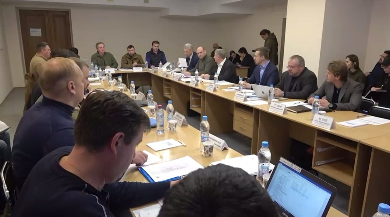 Енергетична криза в Маріуполі. Росіяни шукають можливості для резервного електропостачання