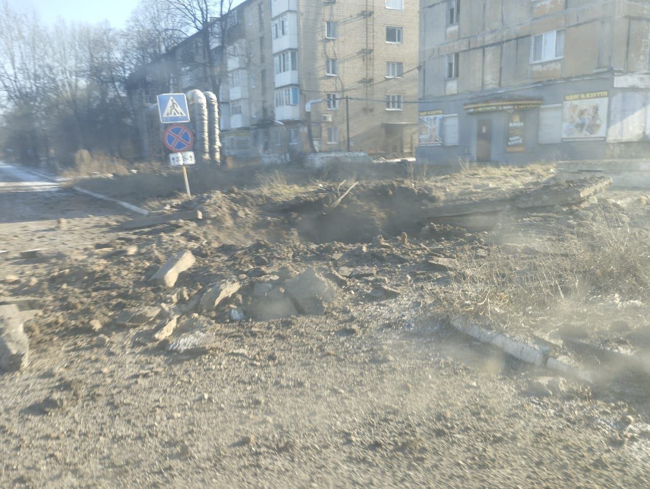 Соледар - під постійними російськими обстрілами. Оперативна ситуація на Донеччині, - ФОТО