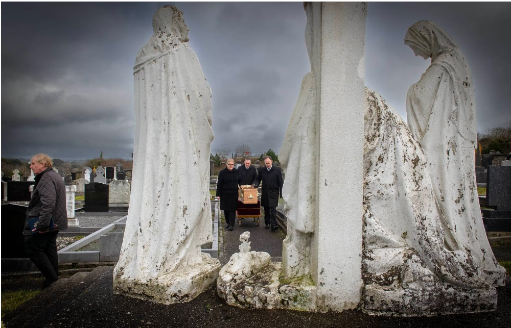 В Ірландії розшукують родичів Євгена Міщенка, біженця з Маріуполя, який помер за тисячі кілометрів від Батьківщини, - ФОТО