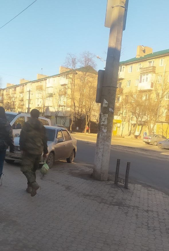 “Зробимо все, щоб місто Марії знову відчуло свободу”. Кримські партизани заявили, що вже діють в окупованому Маріуполі