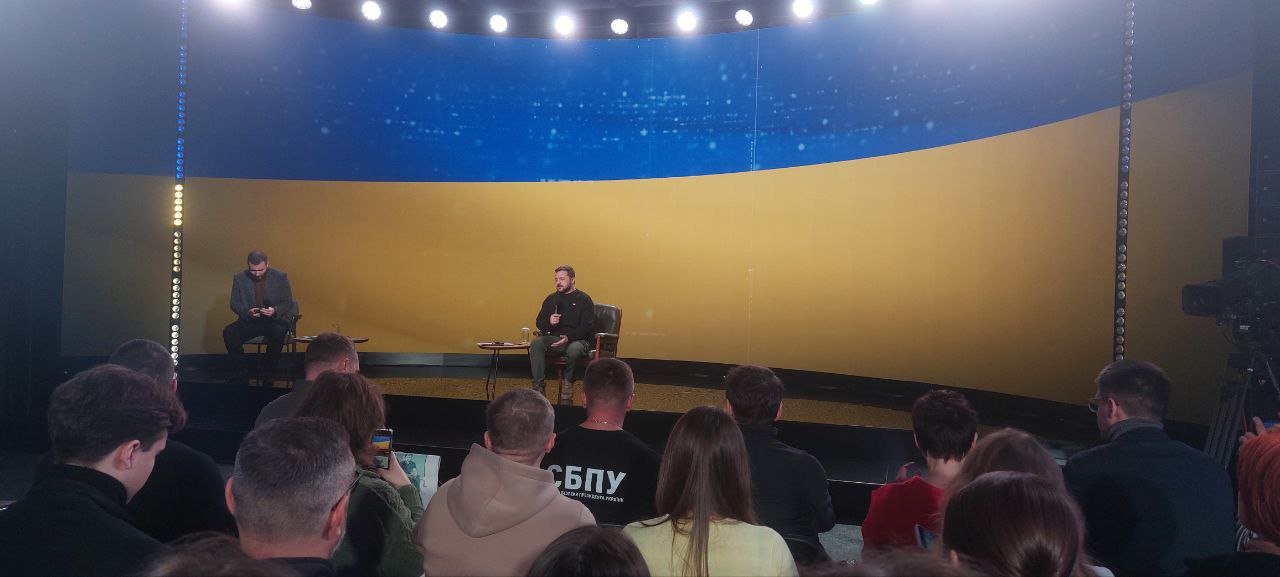Військові пропонують додатково мобілізувати ще 500 тисяч людей, - Зеленський