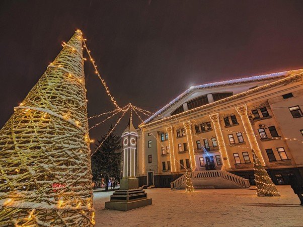 “Гидота спустошення”. 17  пам’ятних місць, які зруйнували окупанти на сході та півдні України: було - стало, фото-33 “Гидота спустошення”. 17  пам’ятних місць, які зруйнували окупанти на сході та півдні України: було - стало, фото-33
