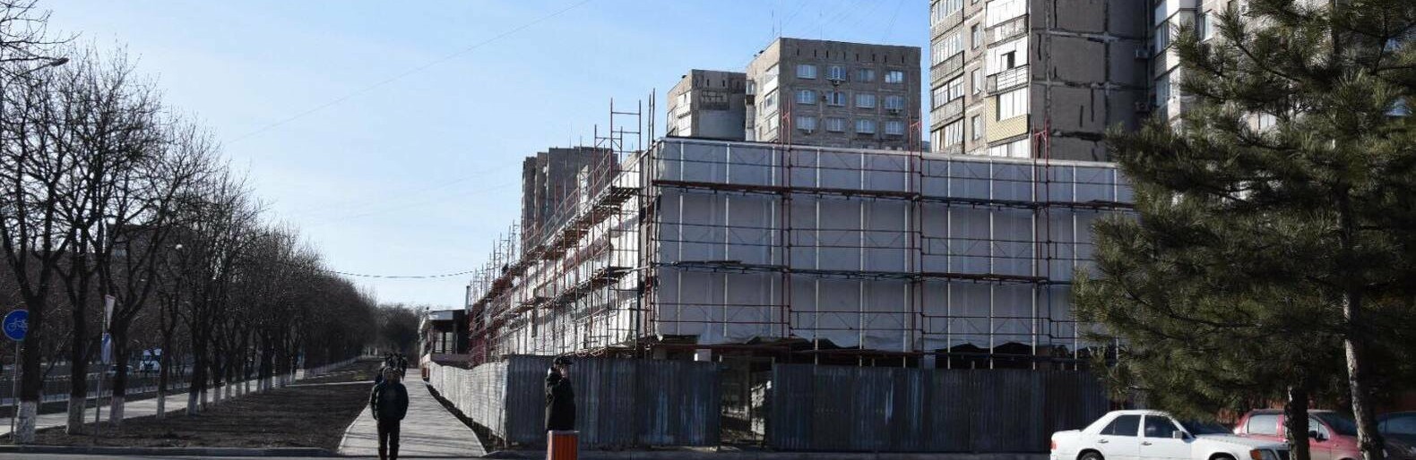 Как проходит ремонт главной библиотеки Мариуполя ...