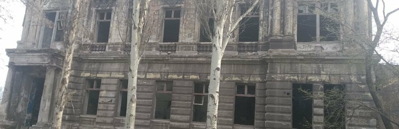С историей, но без памяти. Как Мариуполю вернуть «Старый Город», - ФОТО