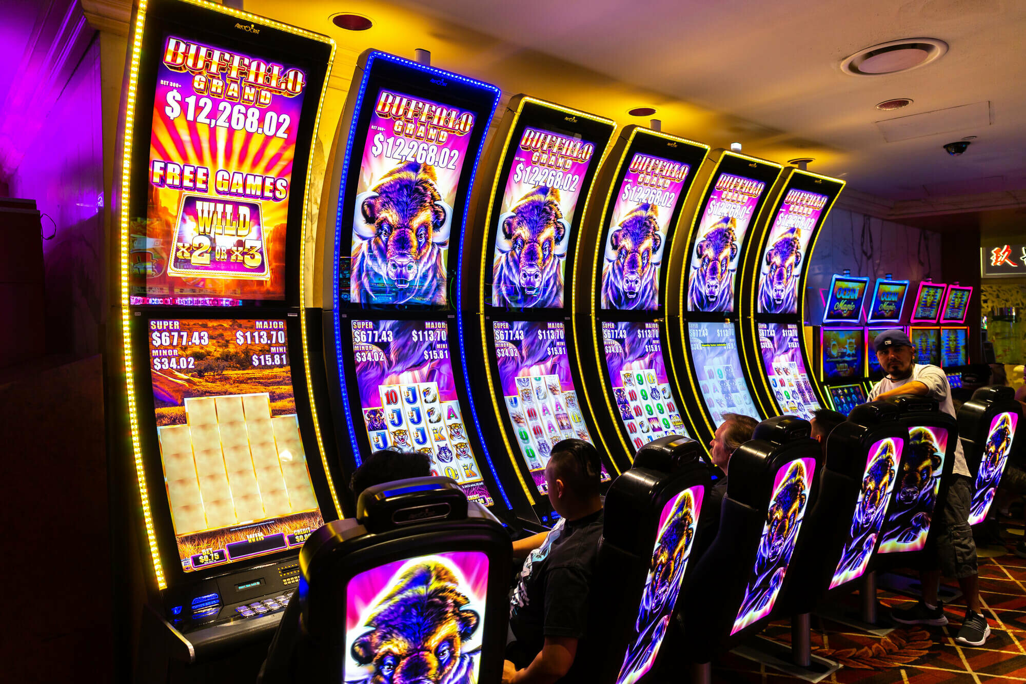 азартные игры слот автоматы играть