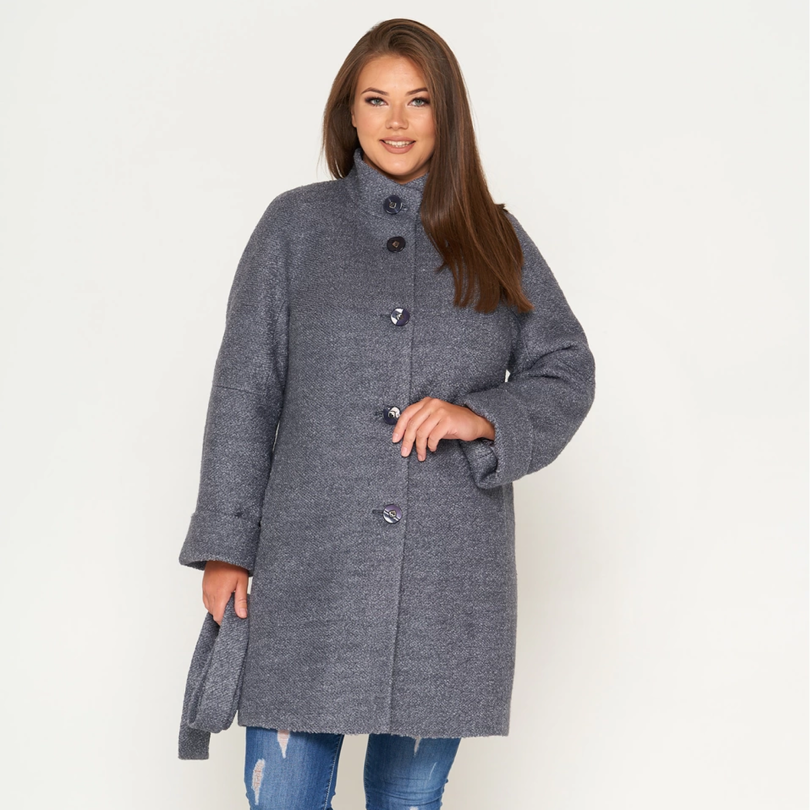 Женское пальто больших размеров на осень от производителя NIO