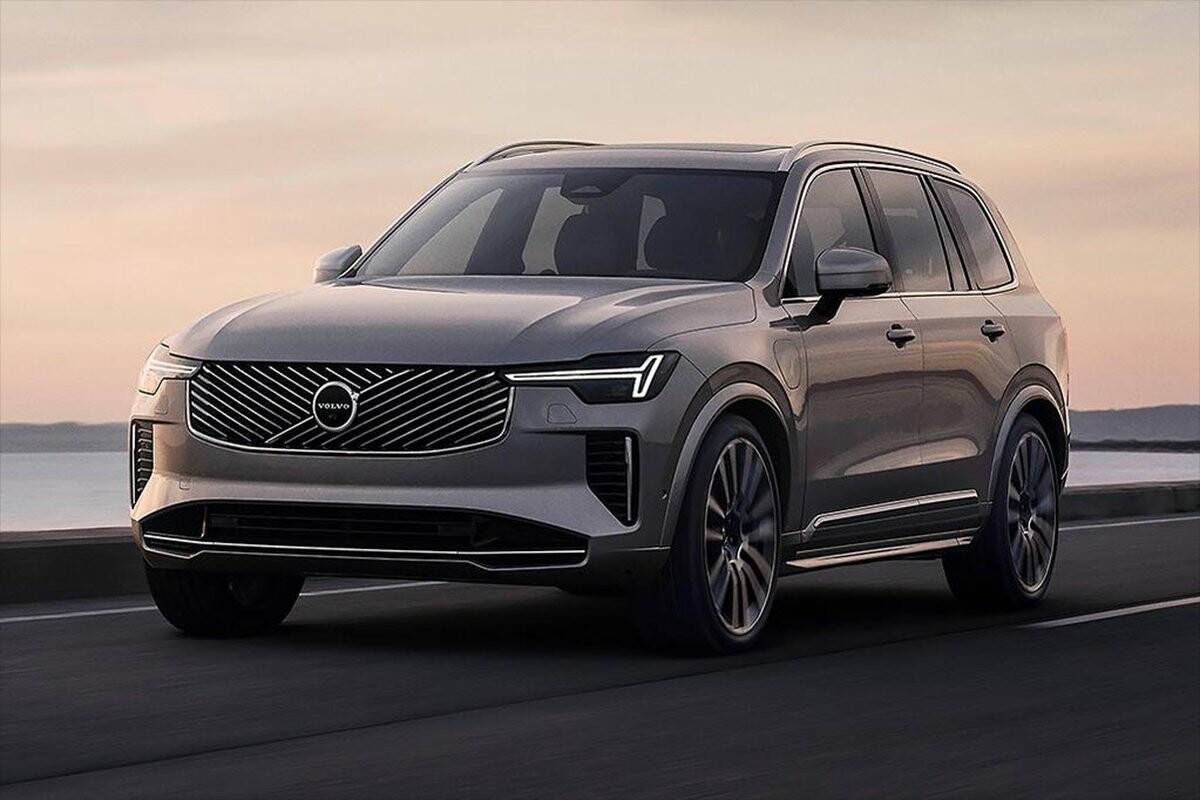 Досвід володіння Volvo XC90 в Україні: плюси, мінуси і витрати