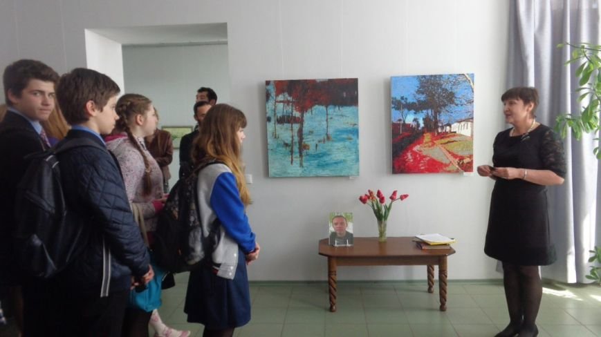 В Мариуполе открылась  выставка, посвященная памяти уникального художника (ФОТО) (фото) - фото 1
