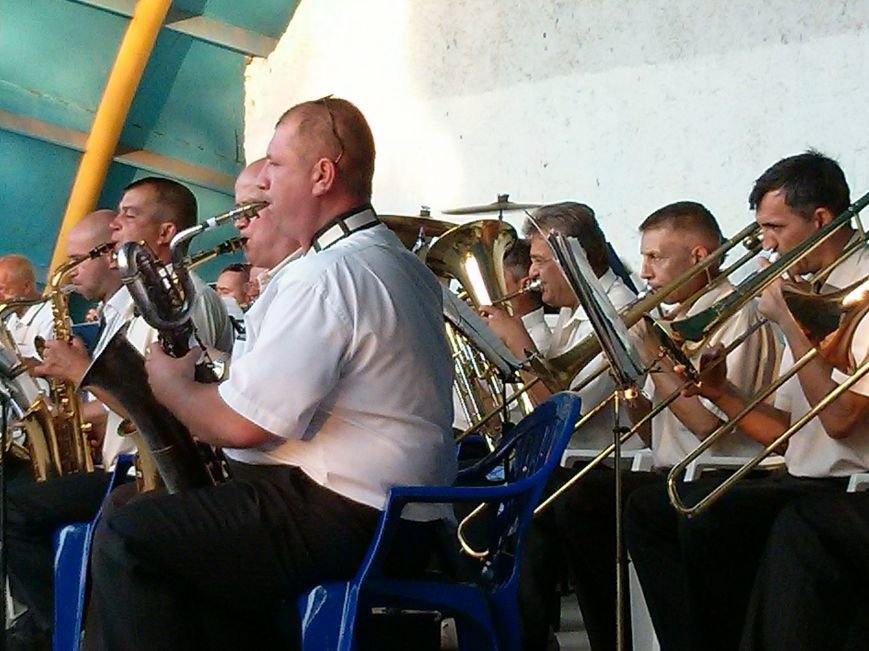 Мариупольцам подарили шедевры мировой музыки (ФОТО) (фото) - фото 1