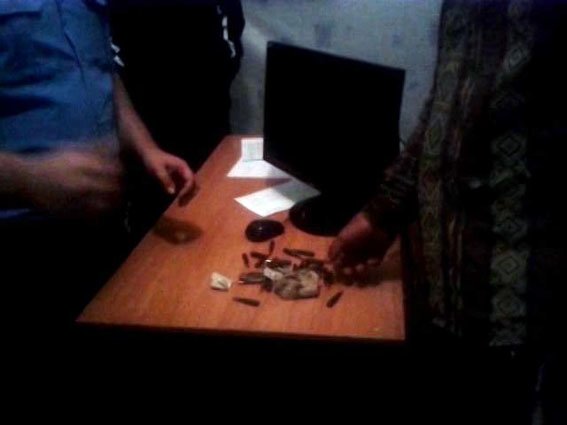 В селе под Мариуполем у мужчины обнаружены боеприпасы (ФОТО) (фото) - фото 1