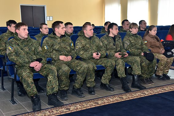 Спецназ полиции в Донецкой области возглавил полковник полиции Александр Коломиец (ФОТО) (фото) - фото 1 Спецназ полиции в Донецкой области возглавил полковник полиции Александр Коломиец (ФОТО) (фото) - фото 1