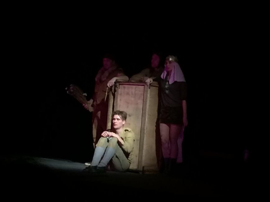 12966796_10205776233393772_1800026000_n