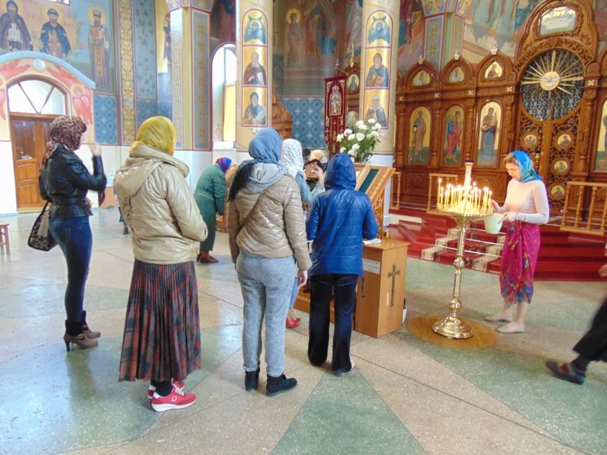 Православные мариупольцы сегодня отмечают Благовещение (ФОТО) (фото) - фото 1